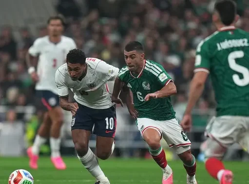 Inggris Kalahkan Meksiko 3-2 di Stadion Azteca, Lolos ke Perempat Final