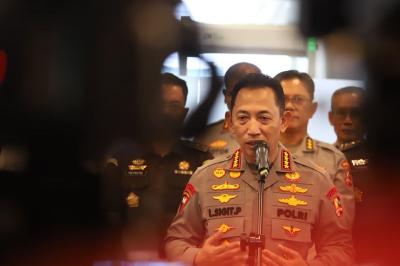 JPO Tendean Dibongkar, Jalan Tetap Ditutup Akibat Kecelakaan Truk