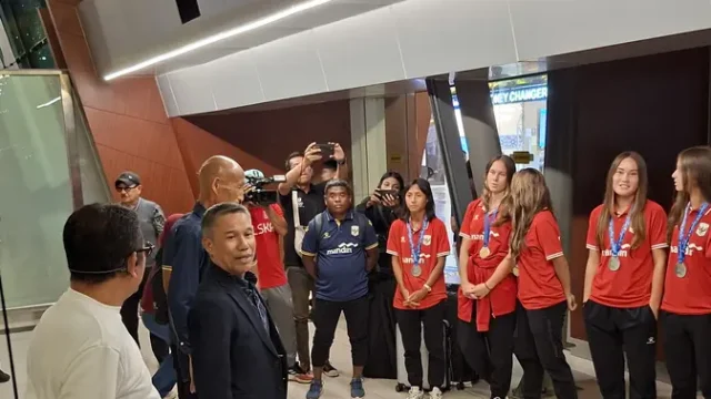 Juara-Piala-AFF-Wanita-2026-Garuda-Pertiwi-Tiba-di-Tanah-Air