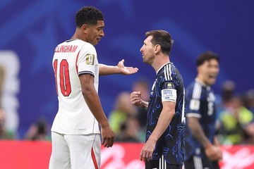 Jude Bellingham Bicara Soal Kericuhan dengan Messi di Semifinal Piala Dunia 2026