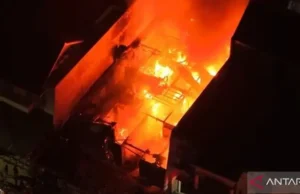Kebakaran di Pulogadung Tewaskan Satu Orang