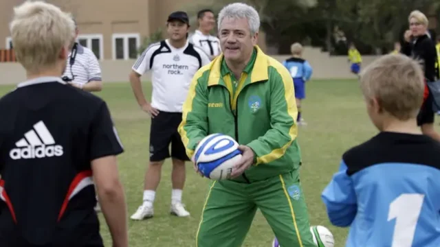 Kevin-Keegan-Meninggal-Dunia-di-Usia-75-Tahun-setelah-Berjuang-Lawan-Kanker-Stadium-4