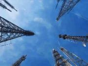 Komdigi Tetapkan Pemenang Lelang Frekuensi 700 MHz dan 2,6 GHz