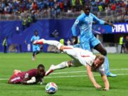 Kontroversi VAR: Kane Tak Dapat Penalti, Alan Shearer Marah
