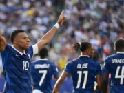 Kylian Mbappe Sabet Tiga Sepatu Emas dalam Satu Tahun, Rekor Belum Pernah Terjadi