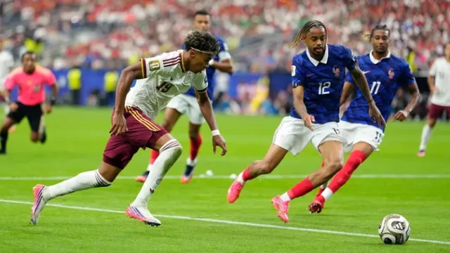 Lamine-Yamal-Catat-Rekor-Dominasi-Atas-Kylian-Mbappe-di-Fase-Gugur
