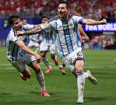 Lionel-Messi-Siap-Hadapi-Inggris-dalam-Debut-Pertama-di-Semifinal-Piala-Dunia-2026