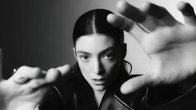 Lorde-Tegur-Kacamata-AI-Meta-Ray-Ban-Sama-Sekali-Tidak-Keren