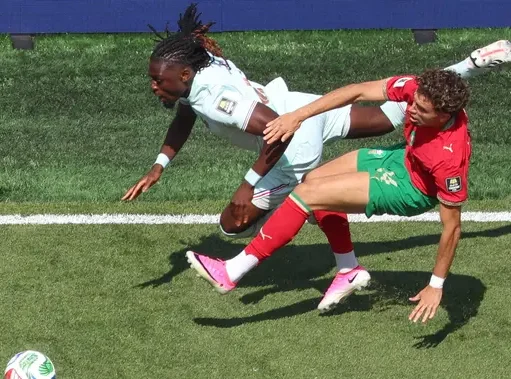 Manchester United Beralih ke Manu Kone, Tinggalkan Ederson Usai Piala Dunia 2026