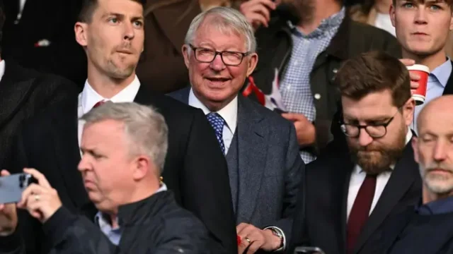 Manchester-United-Dilarang-Terburu-buru-Rekrut-Bintang-Piala-Dunia-2026