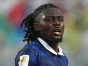 Manchester United Galang Negosiasi untuk Gelandang Manu Kone dari Roma