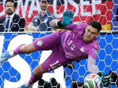 Manchester United Incar Kiper Paraguay Usai Piala Dunia 2026