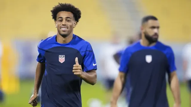 Manchester-United-Incar-Tyler-Adams-dari-Bournemouth-untuk-Perkuat-Lini-Tengah