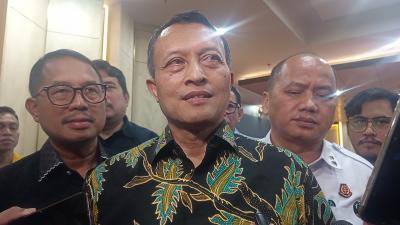 Mantan-Jampidsus-Febrie-Adriansyah-Ditetapkan-Tersangka-Belum-Ditahan