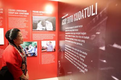Megawati-Ingat-Kantor-PDIP-Runtuh-dalam-Serangan-27-Juli-1997