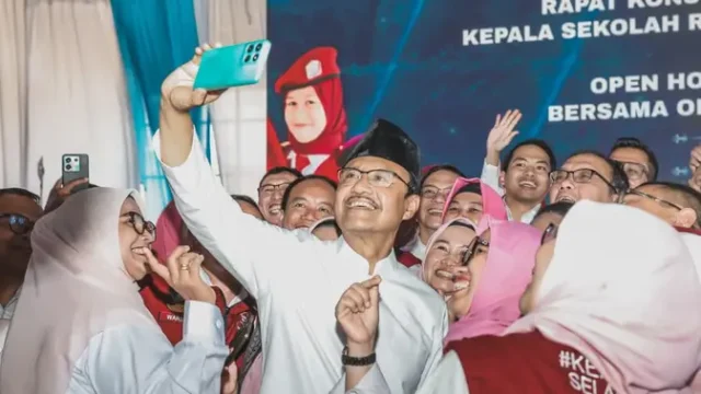 Mensos-Gus-Ipul-Tekankan-Empati-dan-Integritas-bagi-Kepala-Sekolah-Rakyat