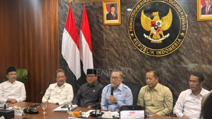 Mensos Uji Coba Pencairan Bansos Lewat Koperasi Desa Merah Putih
