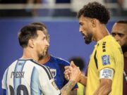 Messi Beri Pujian Kepada Kiper Cape Verde Usai Laga 32 Besar Piala Dunia 2026