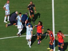 Messi Minta Kartu Merah untuk Cucurella, Wasit Tak Beri Sanksi