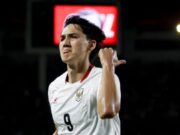 Mitchell Baker Hattrick Debut, Media Malaysia Heboh