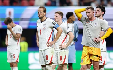Mueller Bingung dengan Sikap Inggris Soal Kedatangan Lewandowski