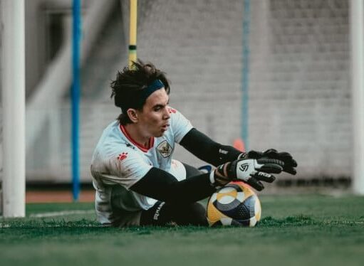 Nadeo Argawinata Siap Tampil Sebagai Kiper Utama Timnas Indonesia di Piala AFF 2026