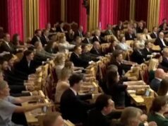 Parlemen Norwegia Gelar “Viking Row” di Ruang Sidang Dukung Timnas di Piala Dunia 2026