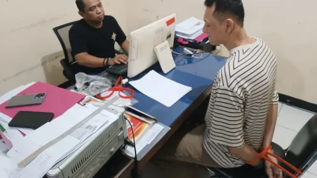 Pengendara-Ninja-Ditangkap-Usai-Pukul-Pemotor-di-Jagakarsa