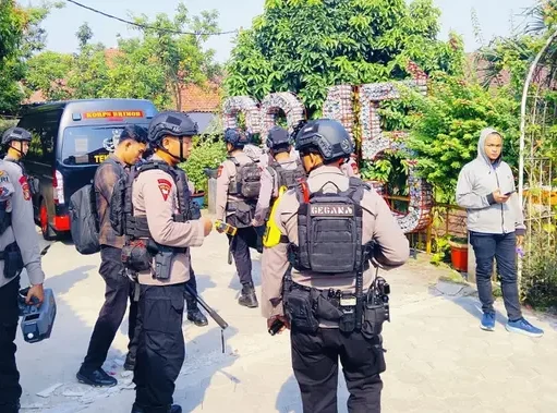 Pengirim Ancaman Bom ke SD di Jaksel Diburu Polisi