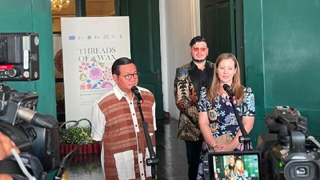 Pererat-Hubungan-Indonesia-Hungaria-Lewat-Batik-dan-Sulaman-Tradisional