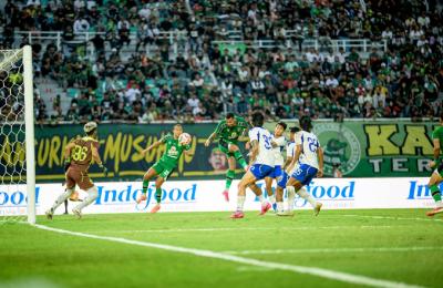 Persebaya-Surabaya-Ditahan-PSIS-Semarang-2-2-Bernardo-Tavares-Ungkap-Titik-Lemah-Tim
