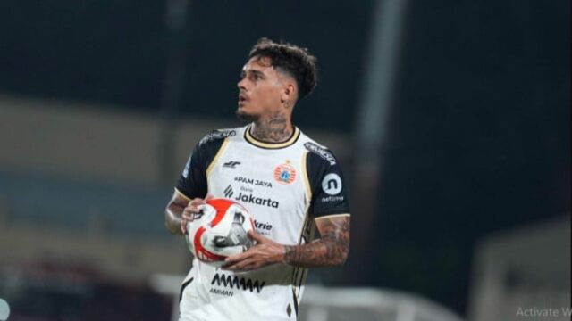 Persib-Bandung-Incar-Shayne-Pattynama-di-Bursa-Transfer-20262027