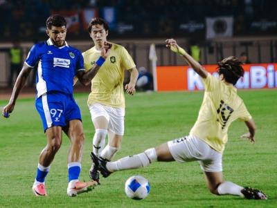 Persib-Bandung-Kalahkan-Tampines-Rovers-1-0-Raih-Gelar-Juara-Grup-A-Piala-Presiden-2026