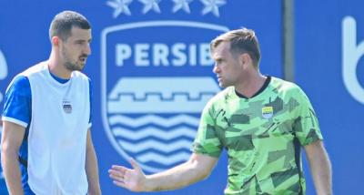 Persib-Bandung-Rencanakan-TC-ke-Thailand-Jelang-ACL-2-2026-2027