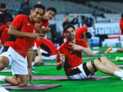Persib Bandung Resmi Rekrut Sandy Walsh dan Luka Menalo untuk Musim 2026/2027