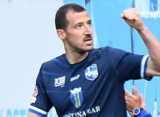 Persib Bandung Resmi Rekrut Striker Timnas Montenegro Balsa Sekulic