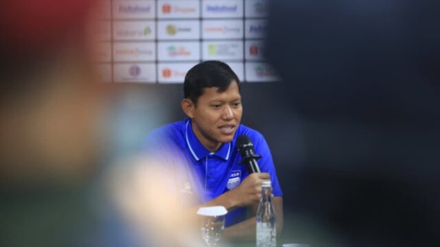 Persib-vs-Arema-FC-Jadi-Ujian-Pribadi-Adam-Alis-Kenangan-Juara-Piala-Presiden-2017-Kembali-Menghantui