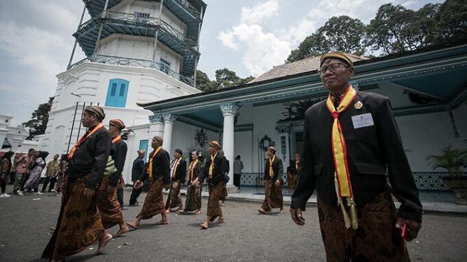 Petisi Soal Suksesi Keraton Surakarta Memicu Tanggapan Berbeda Dua Kubu