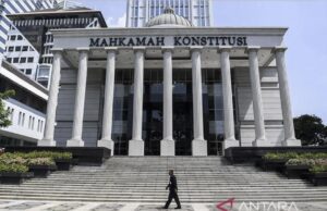 Pilkada Tetap Dipilih Langsung oleh Rakyat, MK Tegaskan