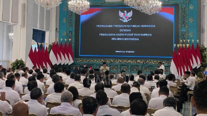 Prabowo Galang Kolaborasi Pengusaha dan Pemerintah untuk Stabilkan Ekonomi