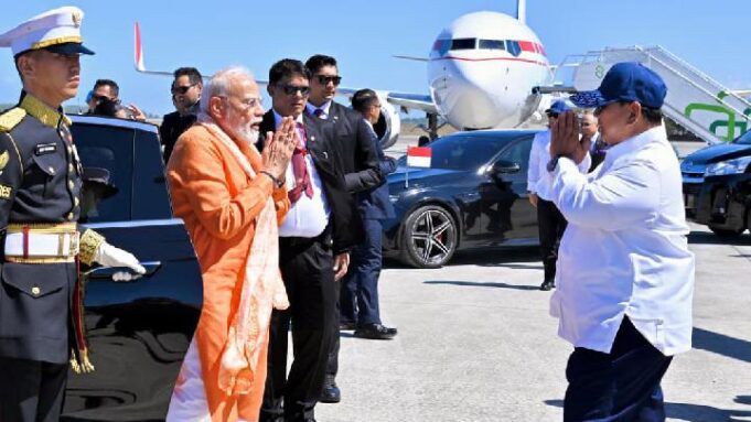 Presiden Prabowo Sambut PM Modi di Yogyakarta, Lanjutkan Kunjungan ke Candi Prambanan