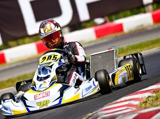 Qarrar Firhand Toreh Sejarah, Jadi Pembalap Indonesia Pertama Juara WSK Euro Series 2026