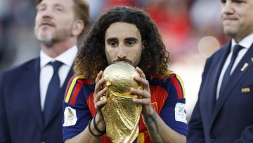 Rambut Gondrong Cucurella Bukan untuk Anak, tapi Ibu Kandungnya
