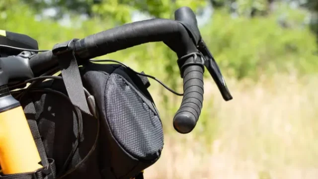 Rekomendasi-Tas-Sepeda-Terbaik-untuk-Gowes-Lebih-Nyaman-dan-Aman