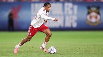 Rio-Ngumoha-Cetak-Gol-Tambah-Pesona-di-Depan-Iraola