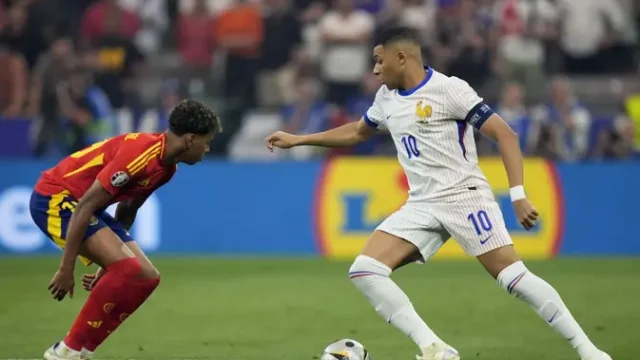 Rivalitas-Mbappe-vs-Yamal-Menuju-Puncak-di-Semifinal-Piala-Dunia-2026