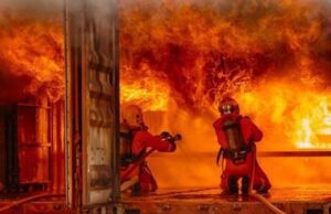 Rumah di Palmerah Terbakar, 20 Unit Damkar Dikerahkan
