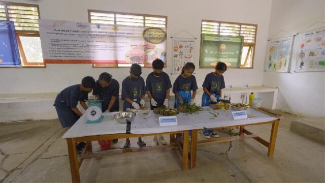 SMP-Perbatasan-Indonesia-Timor-Leste-Raih-Juara-Asia-Pasifik-dengan-Inovasi-Kulit-Pisang