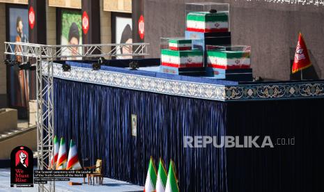 Saudi-dan-Turki-Dapat-Pesan-Tersembunyi-di-Pemakaman-Khamenei
