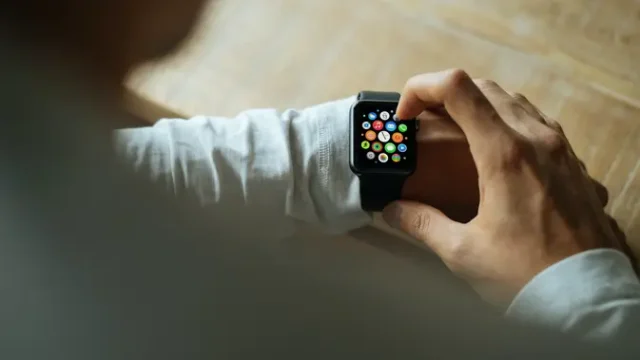 Smartwatch-dan-AI-Bisa-Deteksi-Awal-Penyakit-Tapi-Bukan-Pengganti-Dokter